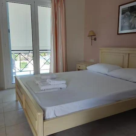 Anesis Village And Apartment
